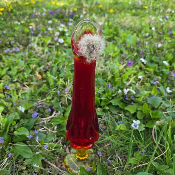 Kanawha glass orange red Mcm vase - Picture 4 of 12